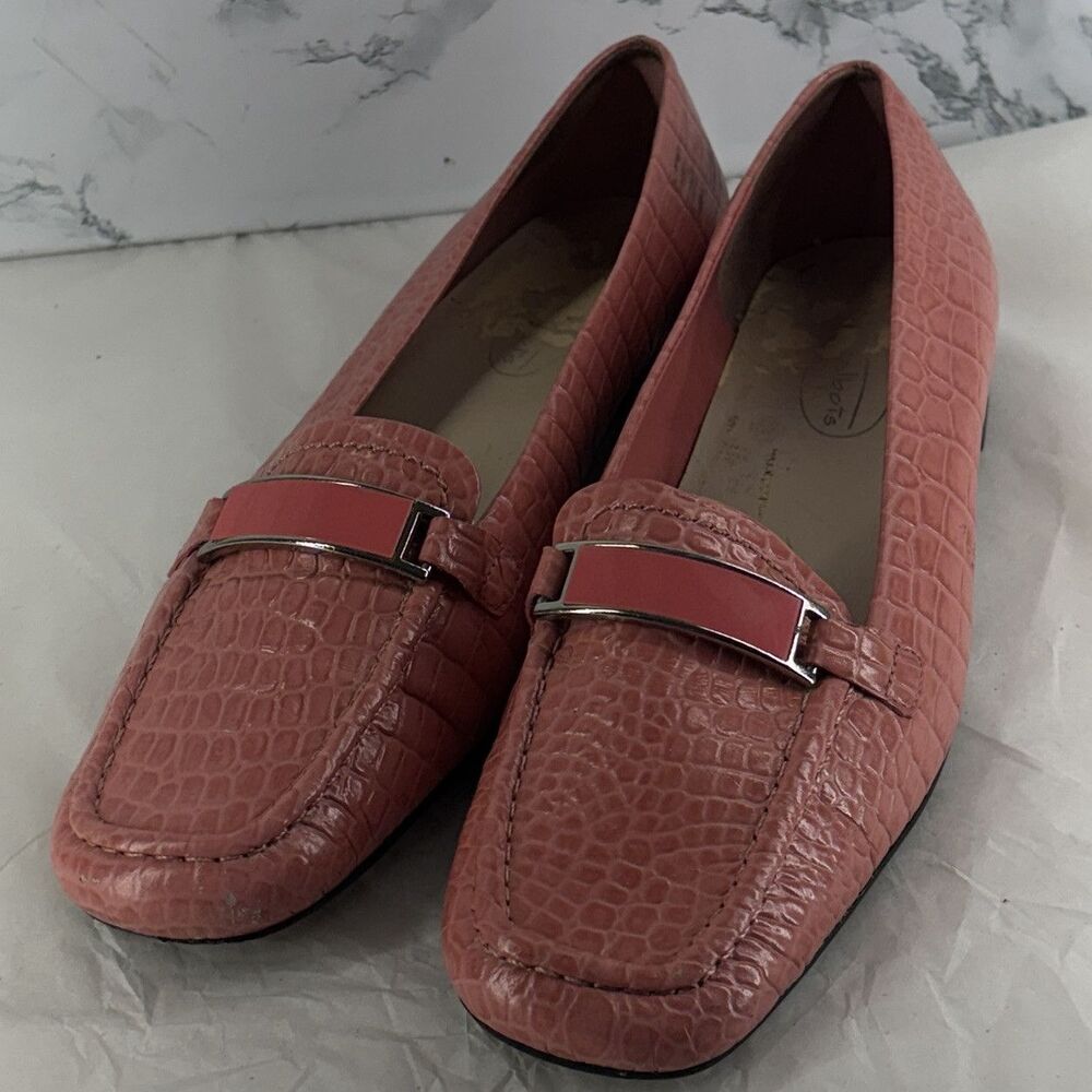 Talbots s womens moccasin loafers shoes 7.5 leather pink square toe casual flat